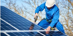 Installation Maintenance Panneaux Solaires Photovoltaïques à Naintre